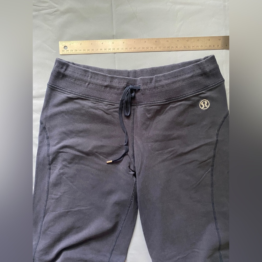 Lululemon Rare Wide Leg Sweatpants Women's Size 12 Navy Blue Embroidered Logo
